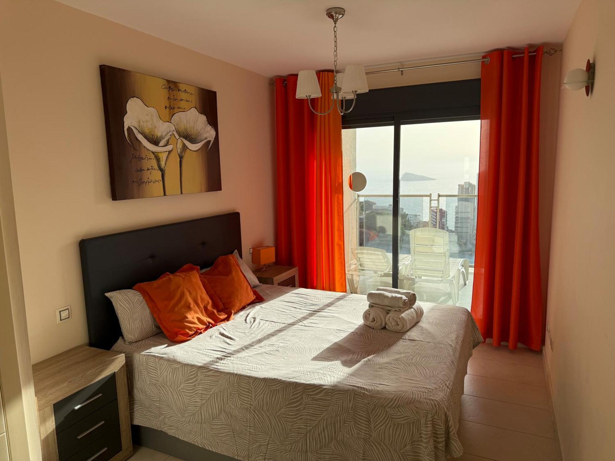 Beautiful Apartment Near Beach With Panoramic Sea-View Бенідорм Екстер'єр фото